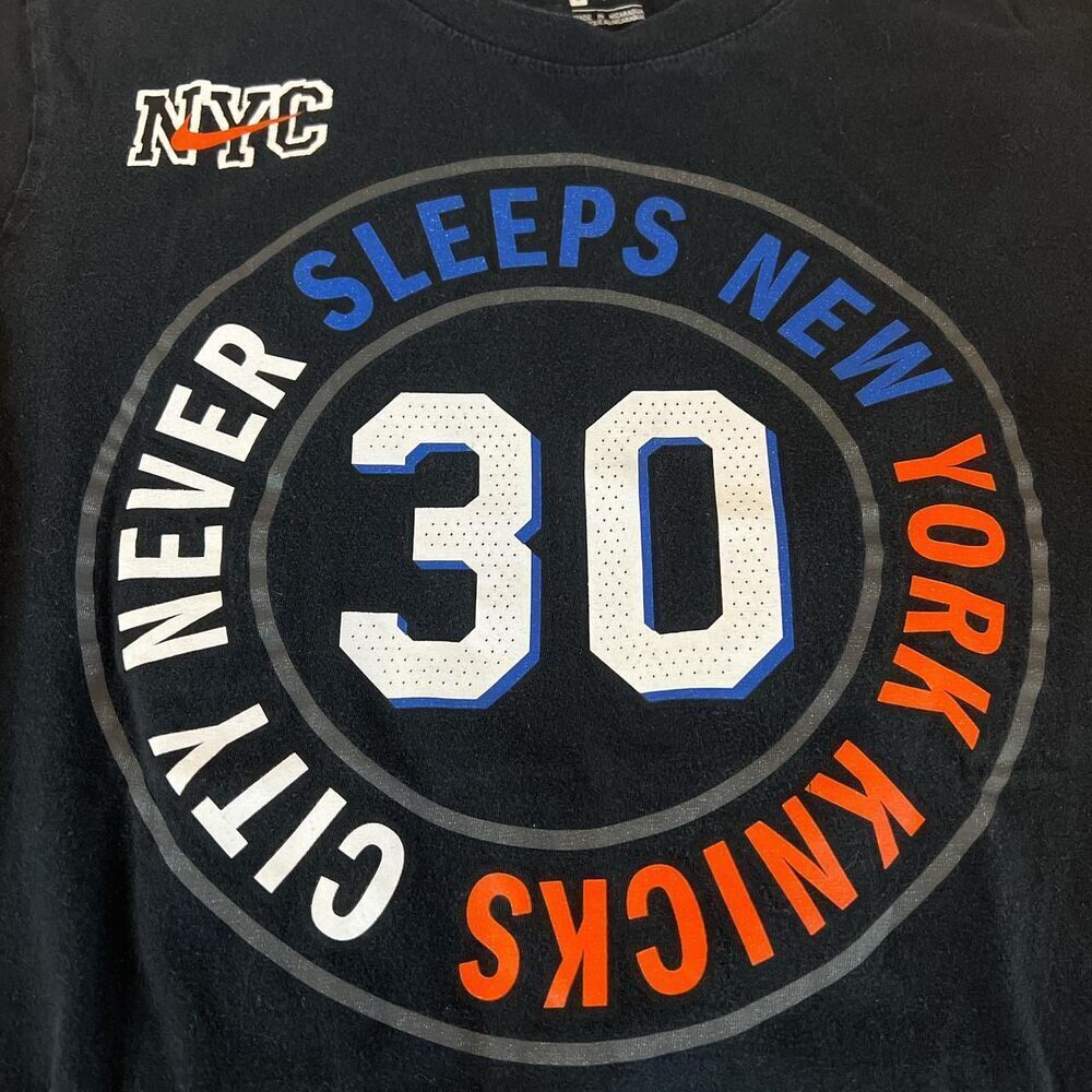 Nike NBA NY Knicks City Never Sleeps Graphic TShirt Black Size Small